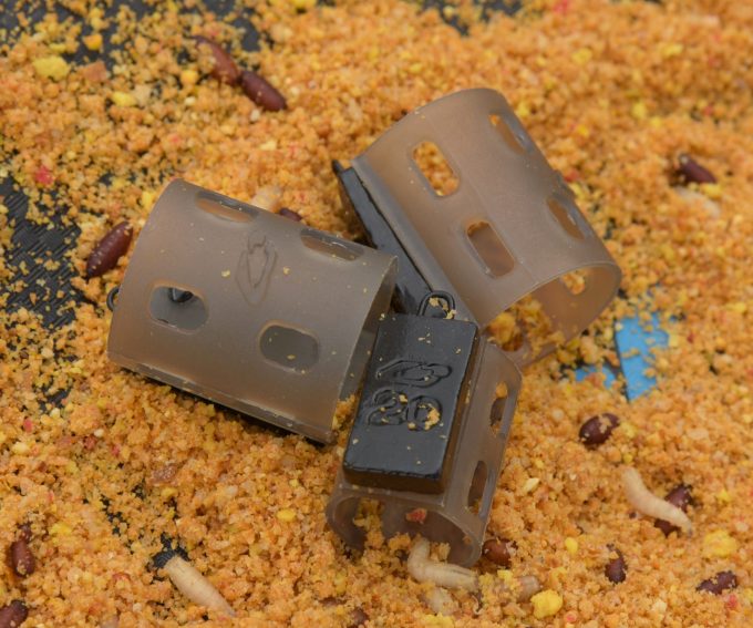 Plastic Open End Feeder Small